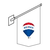 Remax Vinyl shop front banner